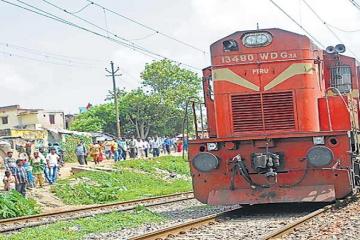देहरादून ट्रेन क्या बंद हुई, लोग अस्थियां लेकर नहीं पहुंच पा रहे हरिद्वार
