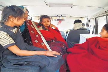 भूखे बच्चों को दे दी पेट के कीड़ों की दवा, राजस्थान में 200 बीमार