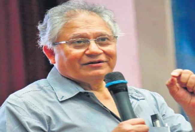 'सफलता ऊपर पहुंचने में नहीं, इसमें है कि गिरकर कितनी बार ऊपर उठे'