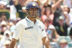 India woes leave Dhoni feeling the heat