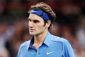 On-song Federer targets record in London