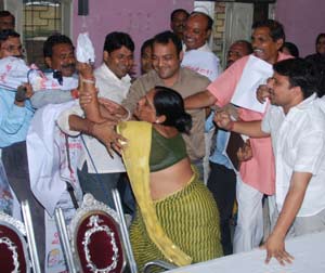 Skirmish, action and resistance in Municipal Board Meeting